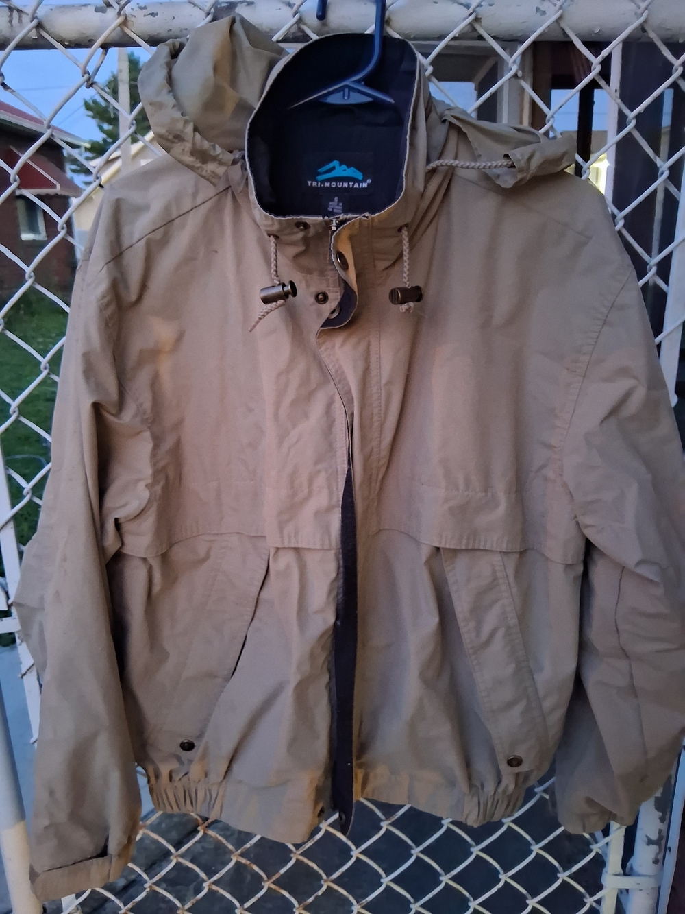 Men's Hooded Tri-Mountain Vintage Jacket Small⁸7Y - Khaki